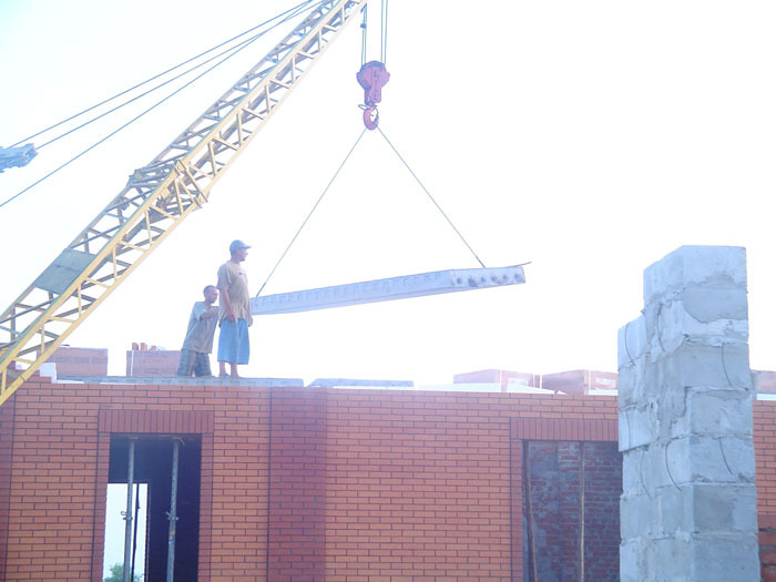 Cottage construction stages