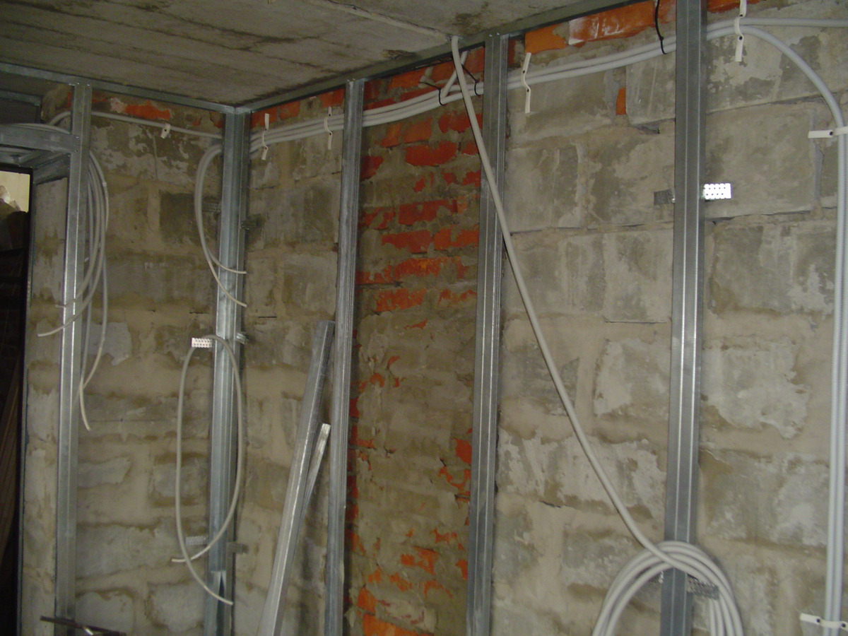 Interior work and building services