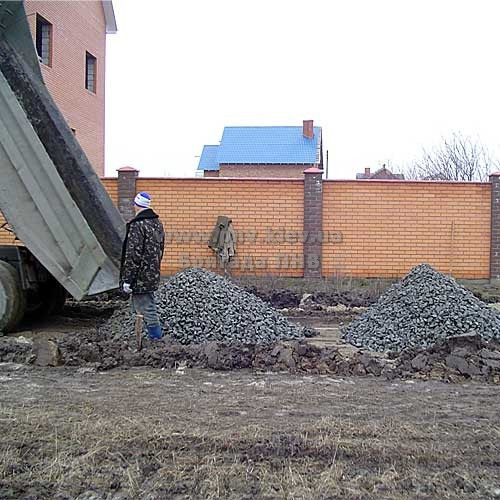 Просыпка крупным щебнем
