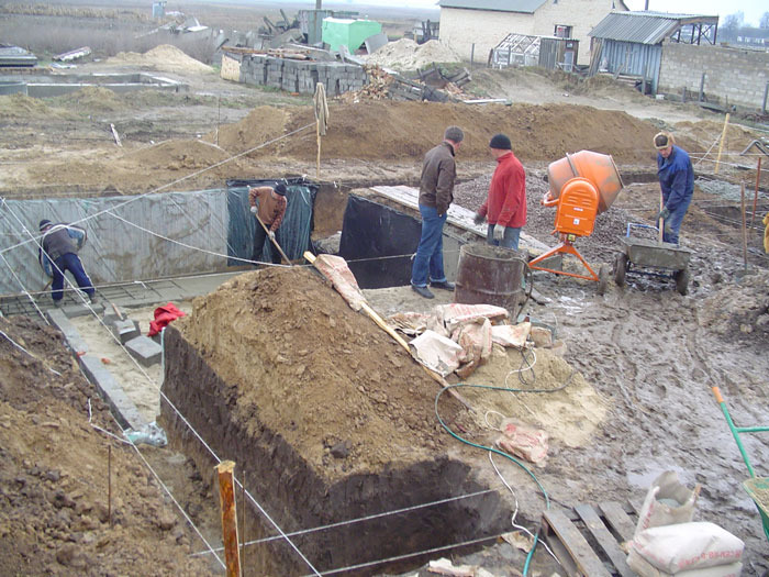 Cottage construction stages