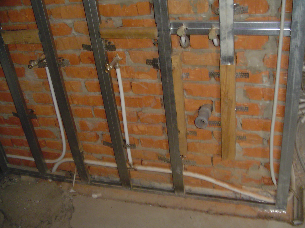 Interior work and building services
