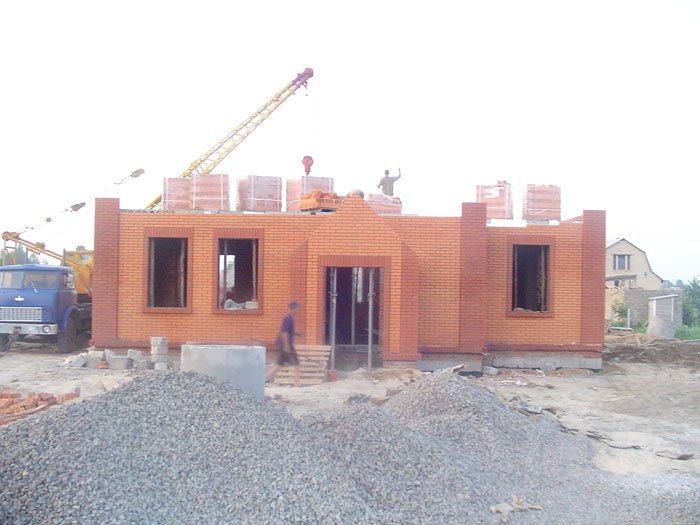 Cottage construction stages